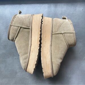 UGG platform ultra mini